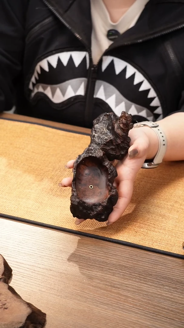 3号云小屋紫柚木香插