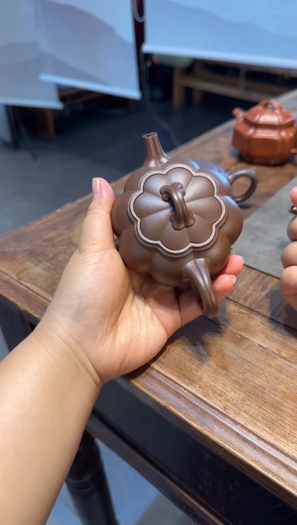 茶壶紫砂A****龍繁花 2.0 紫砂壶