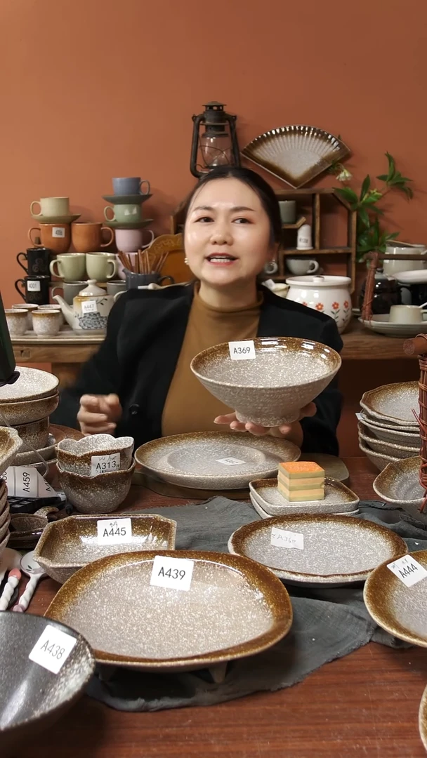 陶瓷A369 一只陶瓷粗陶斗笠碗可能微瑕