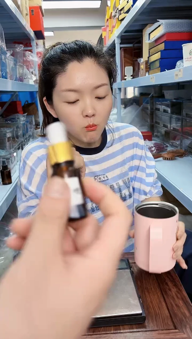 檀香紫檀（小叶紫檀）J油一个