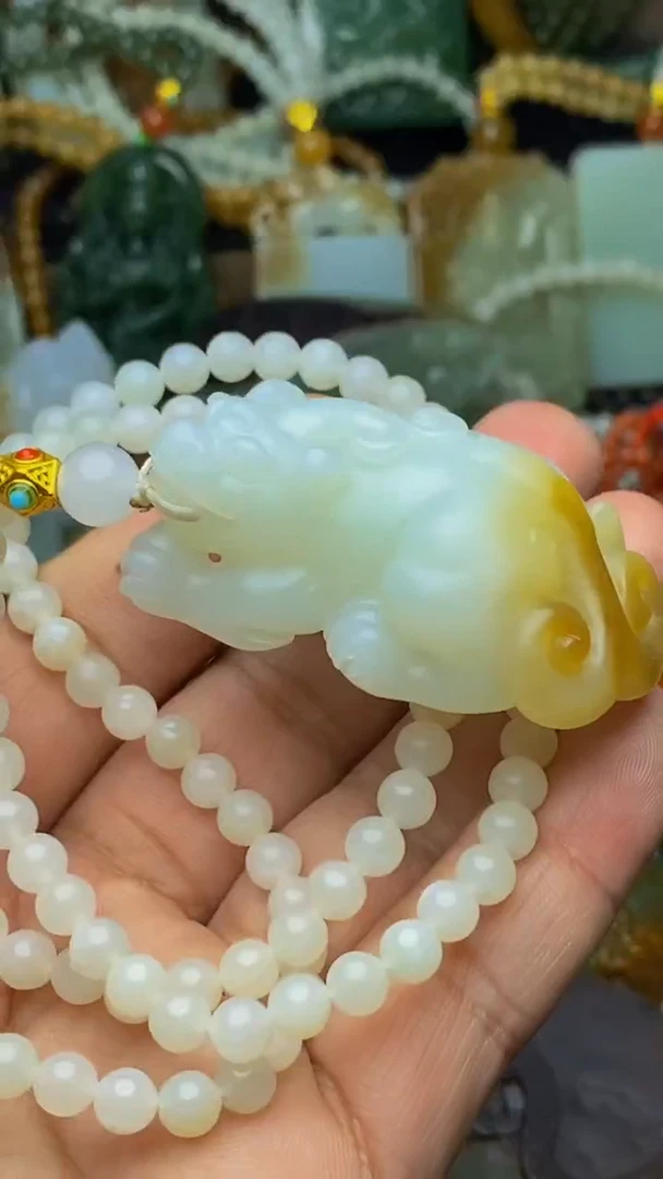 未镶嵌和田玉挂件1