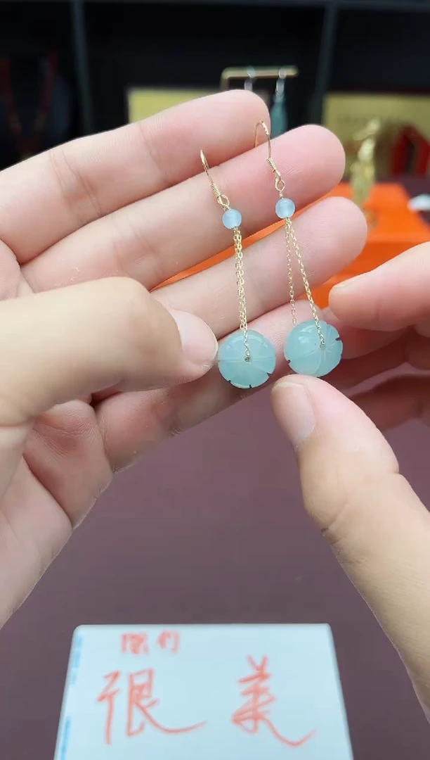 石英质玉（天山翠）银S925镶嵌耳饰716000