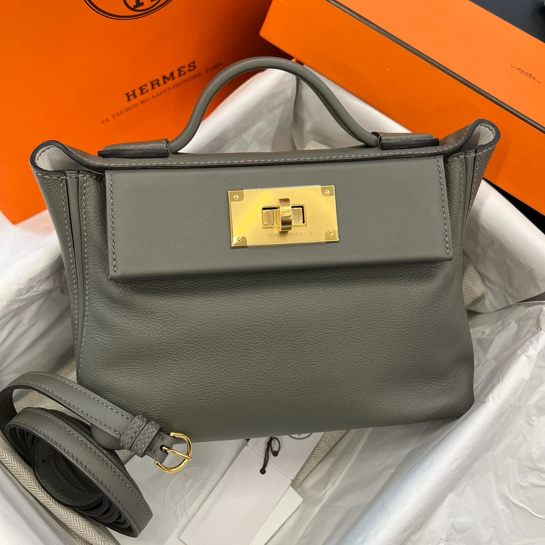 95新 Hermes/爱马仕 2424-21积雨云灰金扣 sw皮 B刻/157606