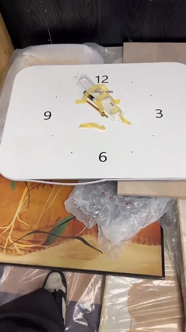 仓库清仓画       默认瑕疵