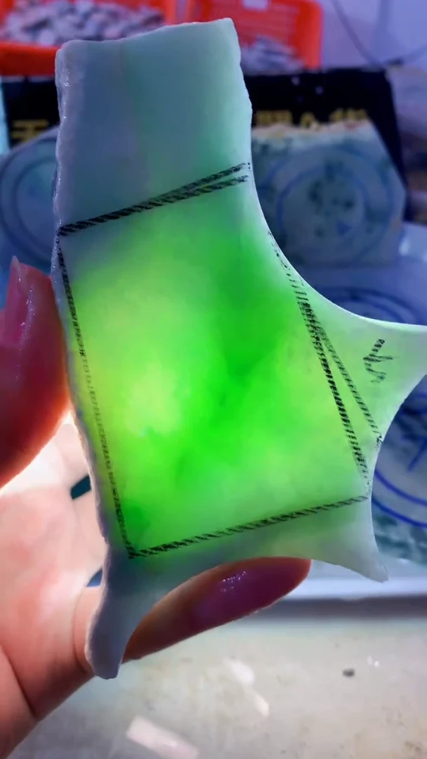 颈饰未镶嵌翡翠甸A货翡翠史93