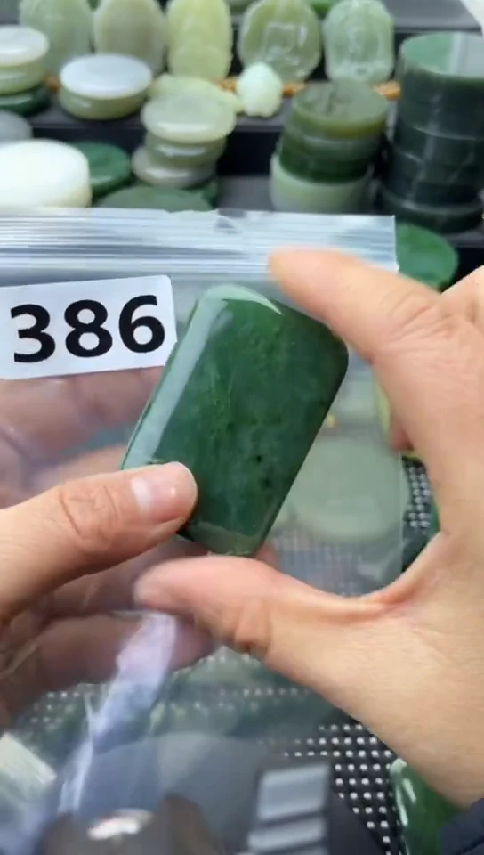 未镶嵌和田玉珠宝半成品牌子