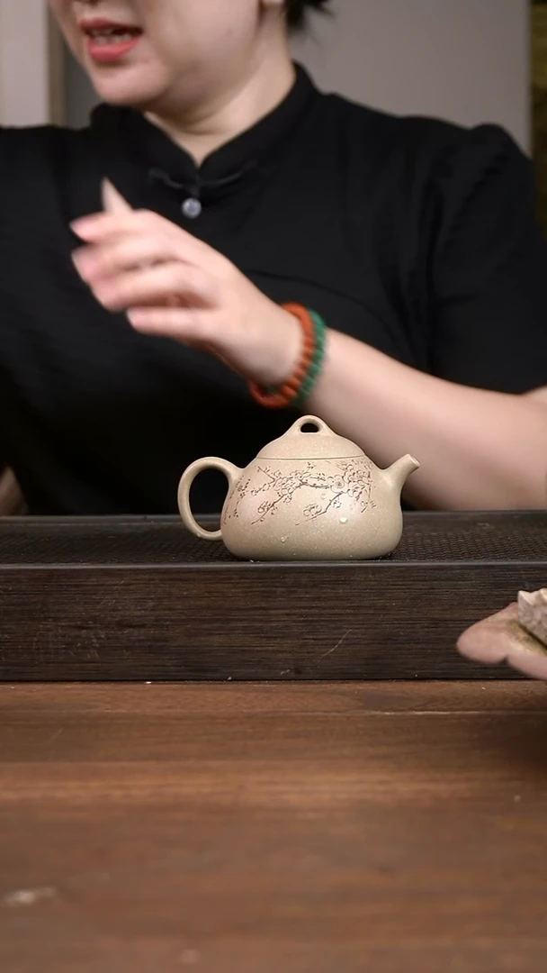 茶壶紫砂复***马本绿冬心秦权    刻绘梅花  120CC