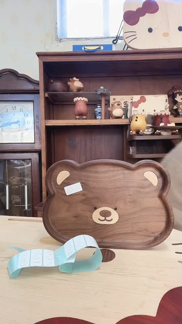 木大熊盘子 编号678 （瑕疵）