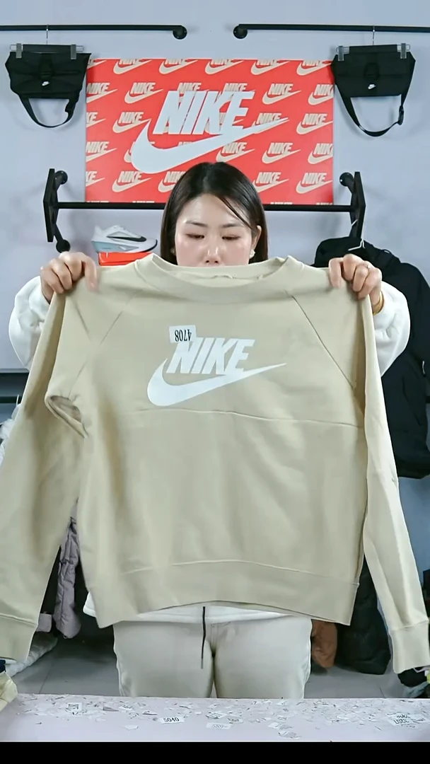 4708闪购编码运动衣以直播间过品为准尺码M