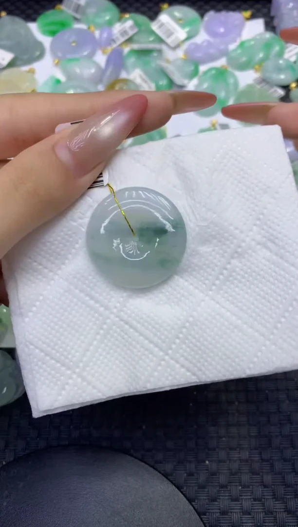 颈饰未镶嵌翡翠天然缅甸A货翡翠