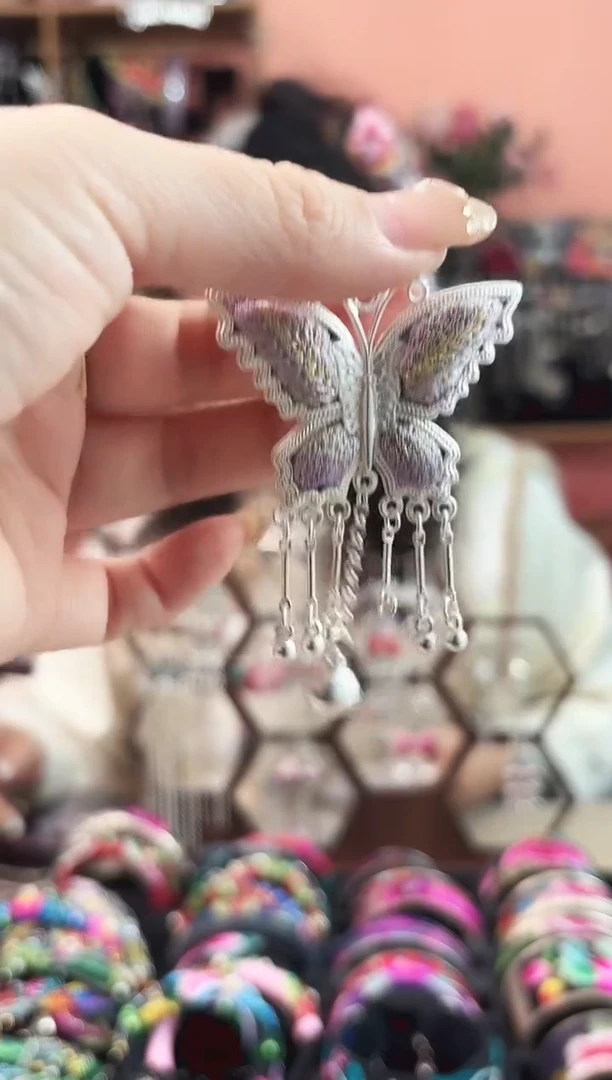 艺枝独绣手工饰品30