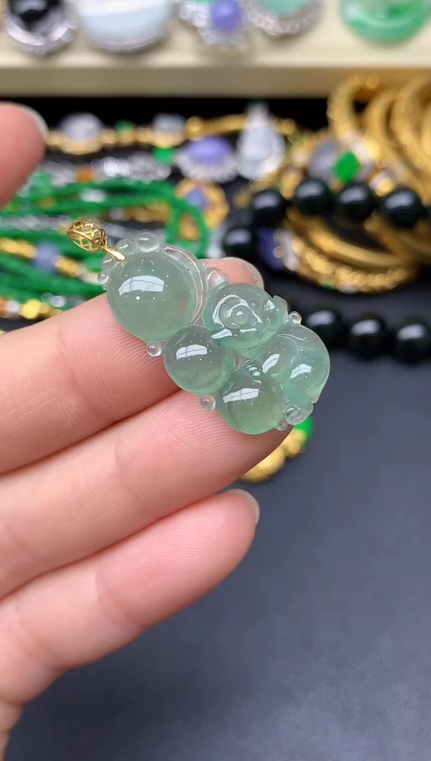 颈饰18K金镶嵌翡翠19-雪姐翡翠天天见