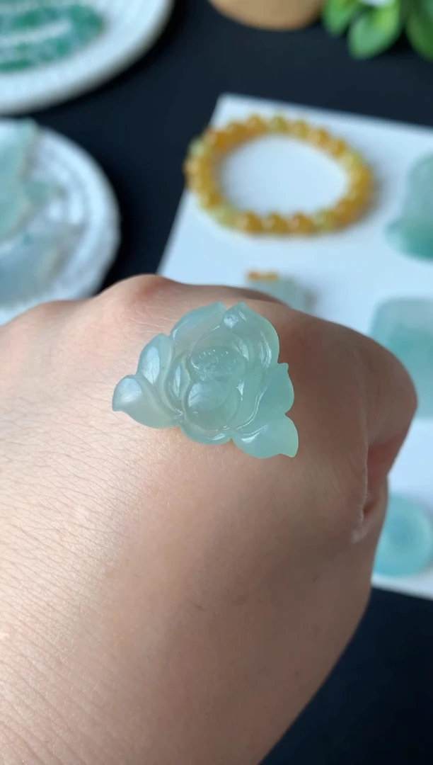 未镶嵌定制翡翠1020520497