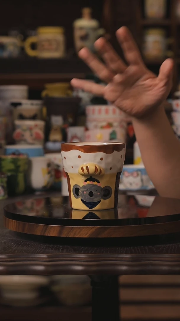 摆件景德镇釉下彩绘设计师款式陶瓷