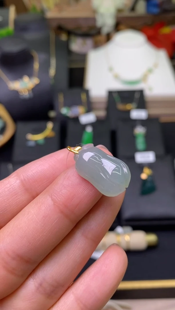 【闪购商品】翡翠颈饰18K金镶嵌净货18034