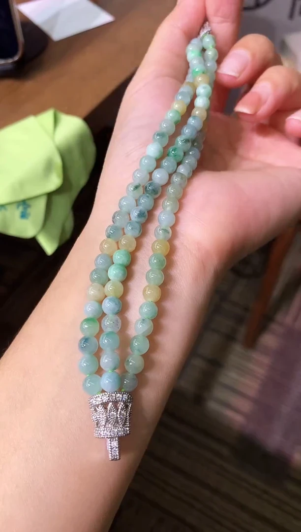 颈饰未镶嵌翡翠翡翠A货