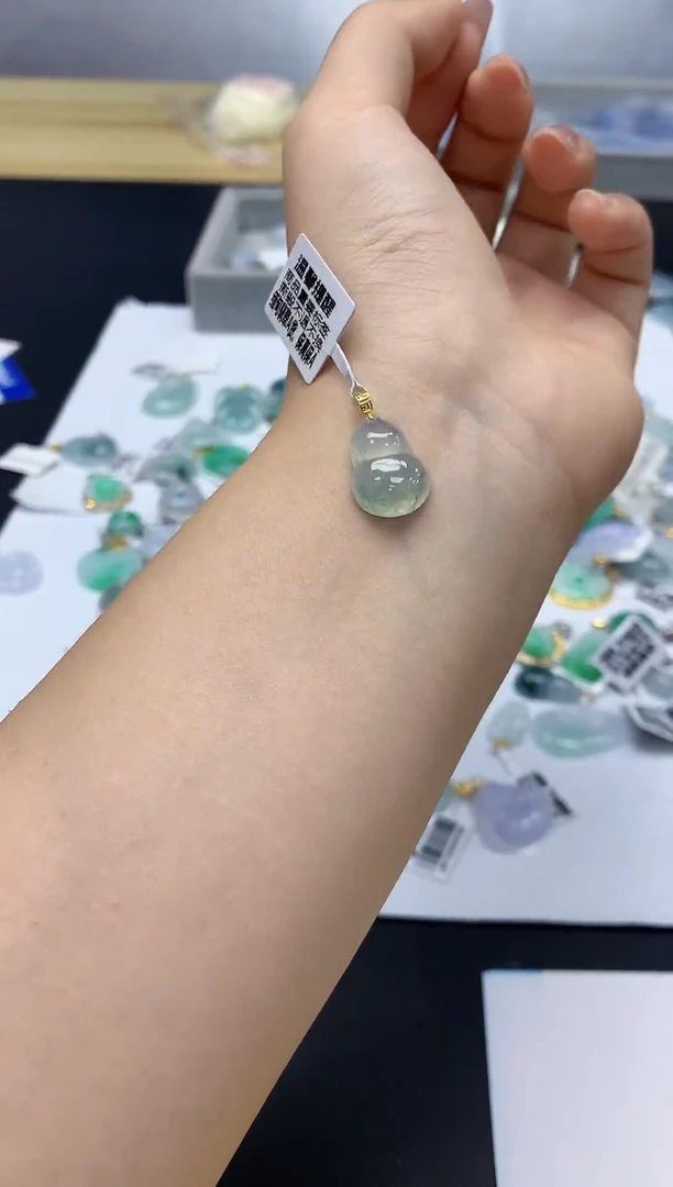 颈饰未镶嵌翡翠天然缅甸a货翡翠百元以上9元证书费自理