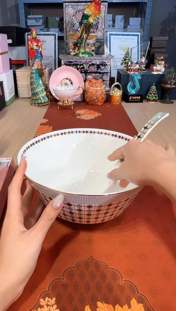 【闪购商品】杯148歌剧院绿色大汤碗+大汤勺