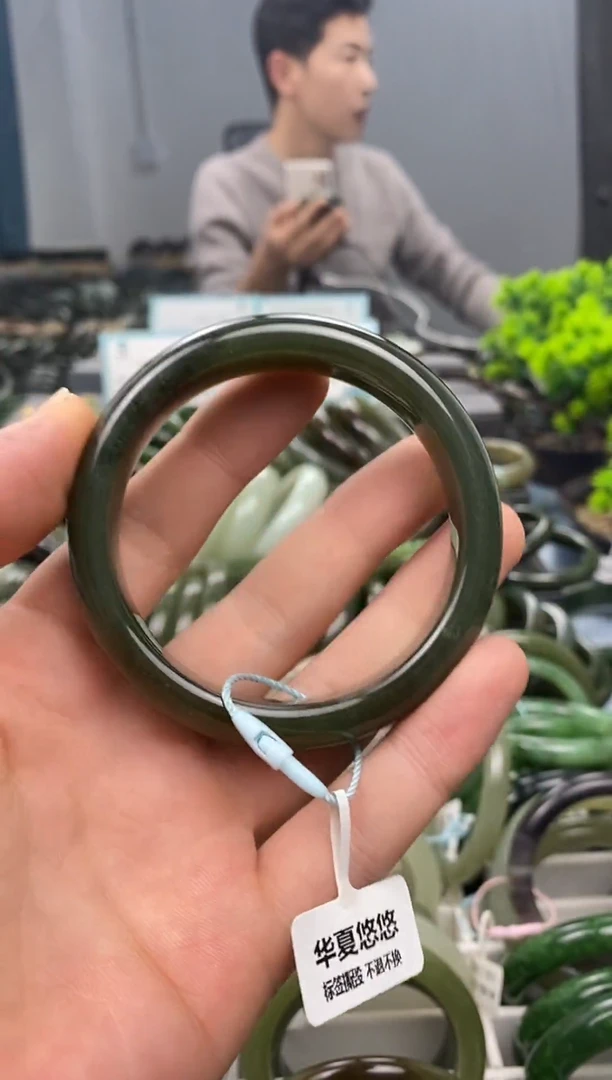 未镶嵌手镯和田玉57.6（15）