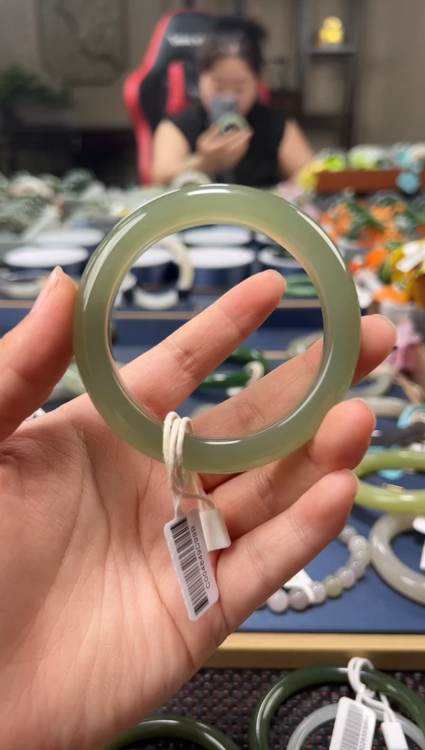 和田玉手镯未镶嵌48【柚子来啦】和田玉拍一发一56