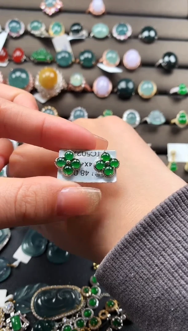 【闪购商品】翡翠戒指银S925镶嵌313131