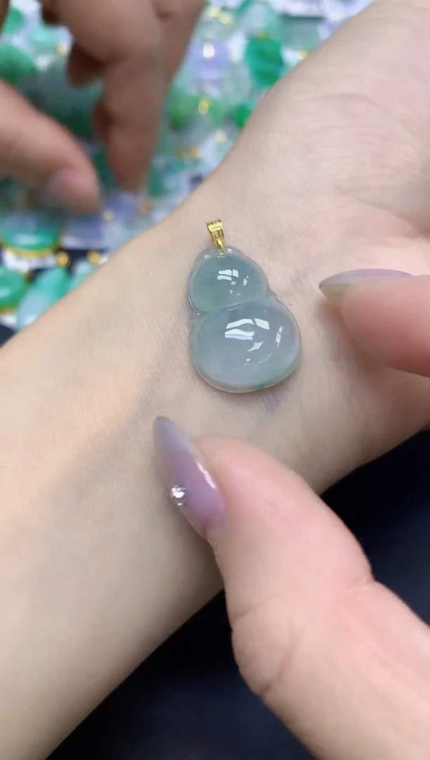 颈饰18K金镶嵌翡翠天然缅甸翡翠A货百元以上9元证书费自理