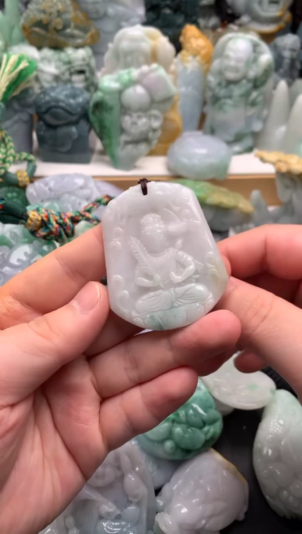 吊坠(不含链)未镶嵌翡翠1