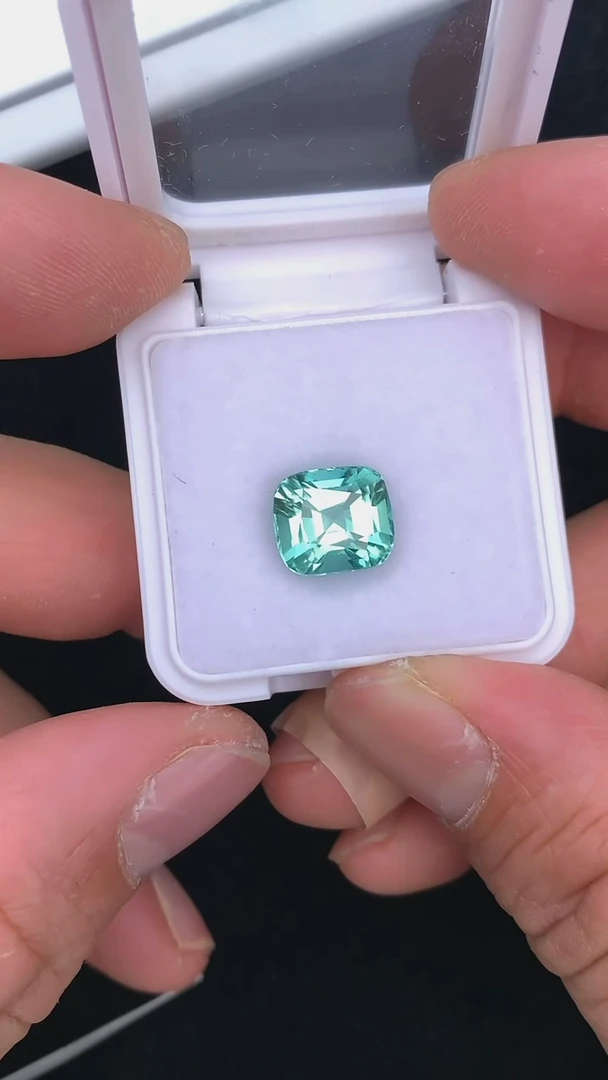 【闪购商品】碧玺裸石未镶嵌6.06克拉