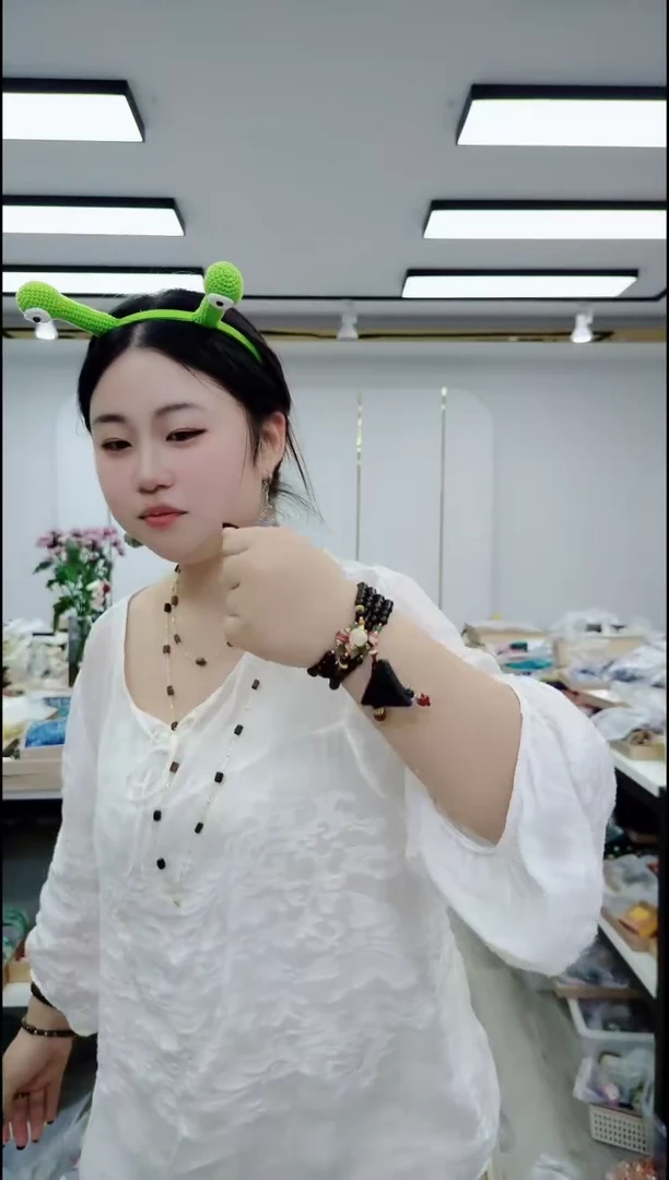 香榧木2430东帝汶三角牌链