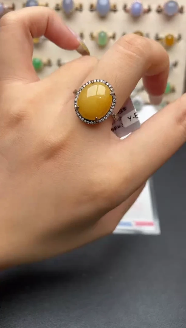 银S925镶嵌戒指翡翠一物一证一礼盒