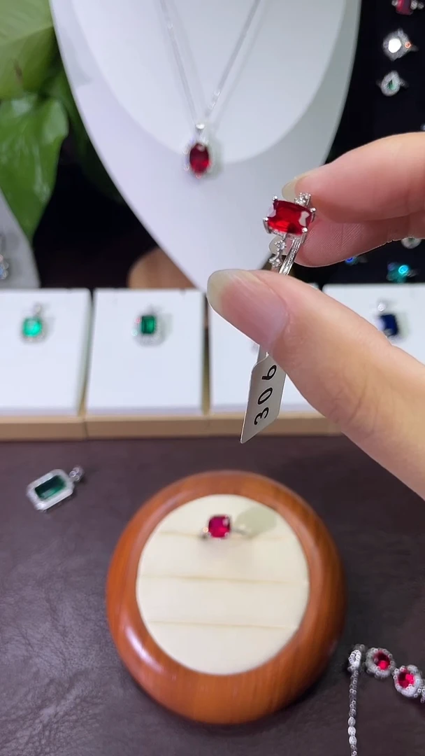 合金合成钻石红宝戒指