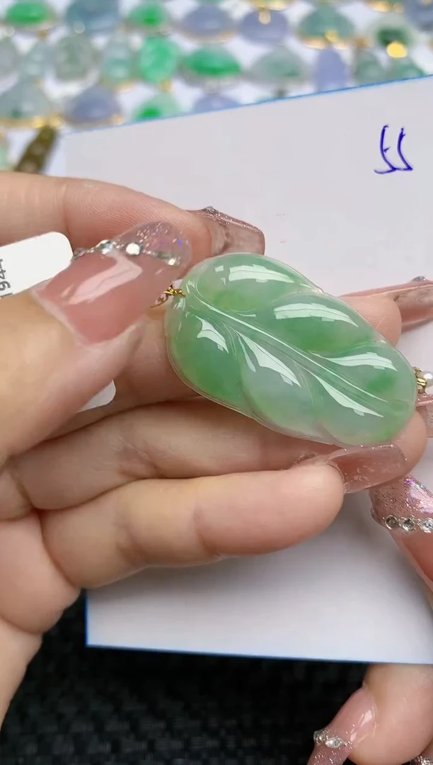 【闪购商品】翡翠挂件18K金镶嵌天然A货翡翠 55