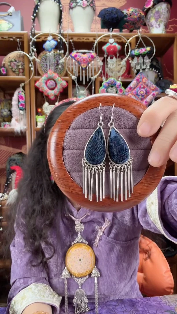 刺绣耳环74甜甜家