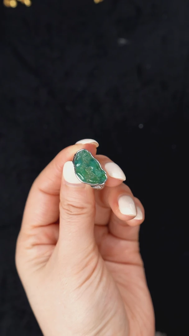 颈饰未镶嵌翡翠戒指30