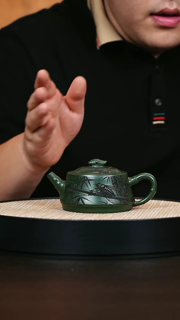茶壶紫砂知足常乐 绿泥