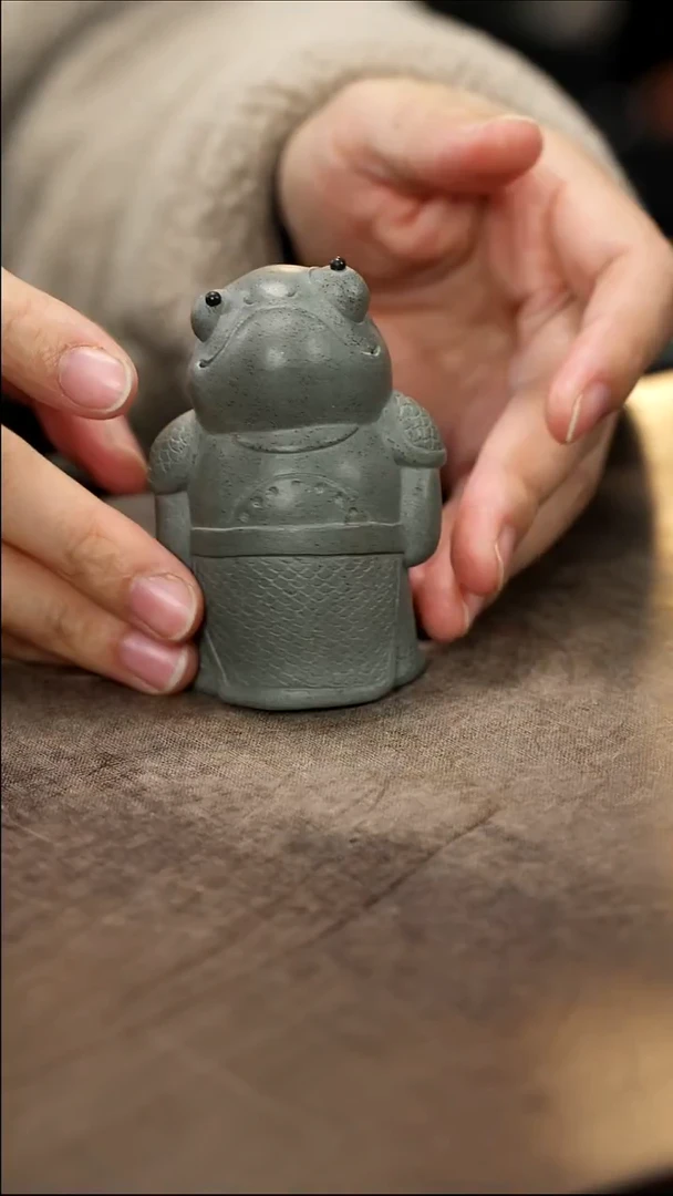 紫砂茶宠紫砂小鱼妖