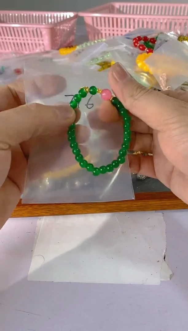 【闪购商品】水晶颈饰银S925镶嵌216红宝,蓝宝,多样性发一件赠链