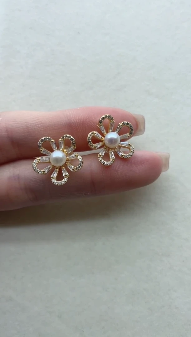 银S925镶嵌淡水珍珠耳饰89