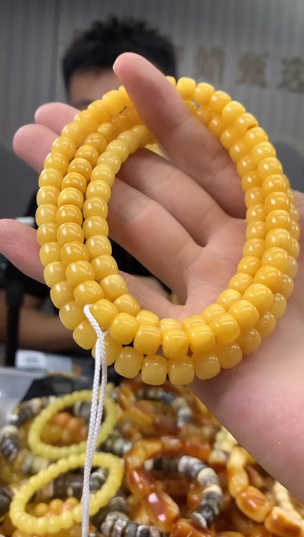 未镶嵌蜜蜡裸石链子