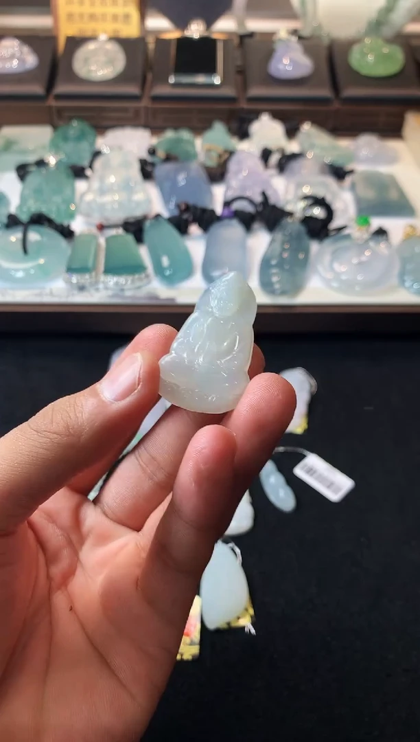 未镶嵌定制翡翠依****7  S毛货不退不换