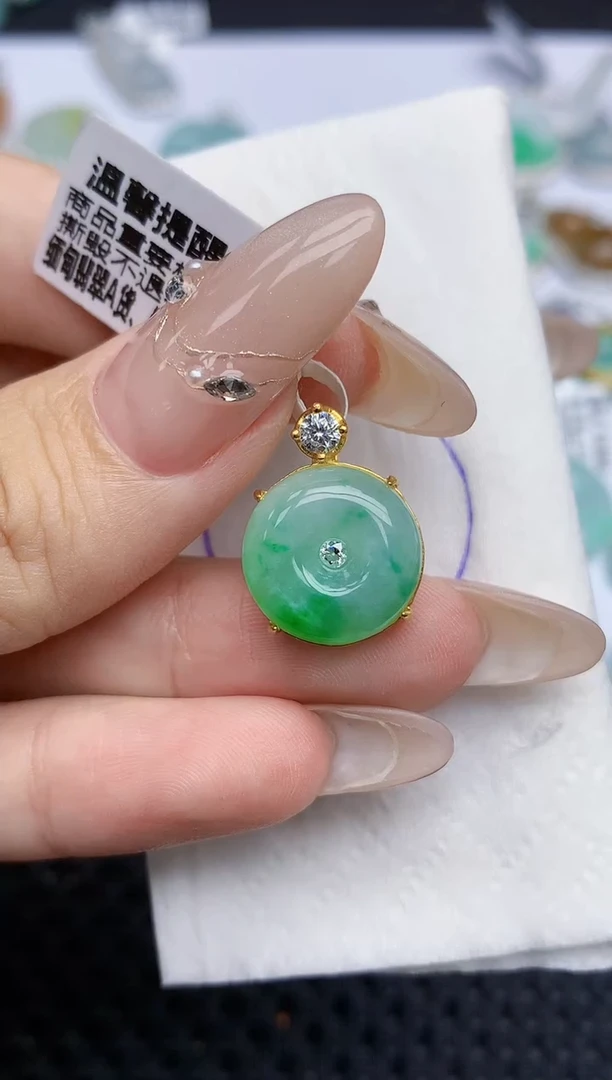 颈饰银S925镶嵌翡翠222   天然翡翠A货  百元以上9米证书费自理