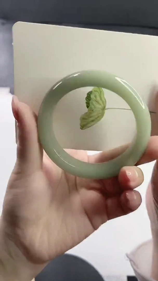 未镶嵌手镯石英质玉多样性发货V145