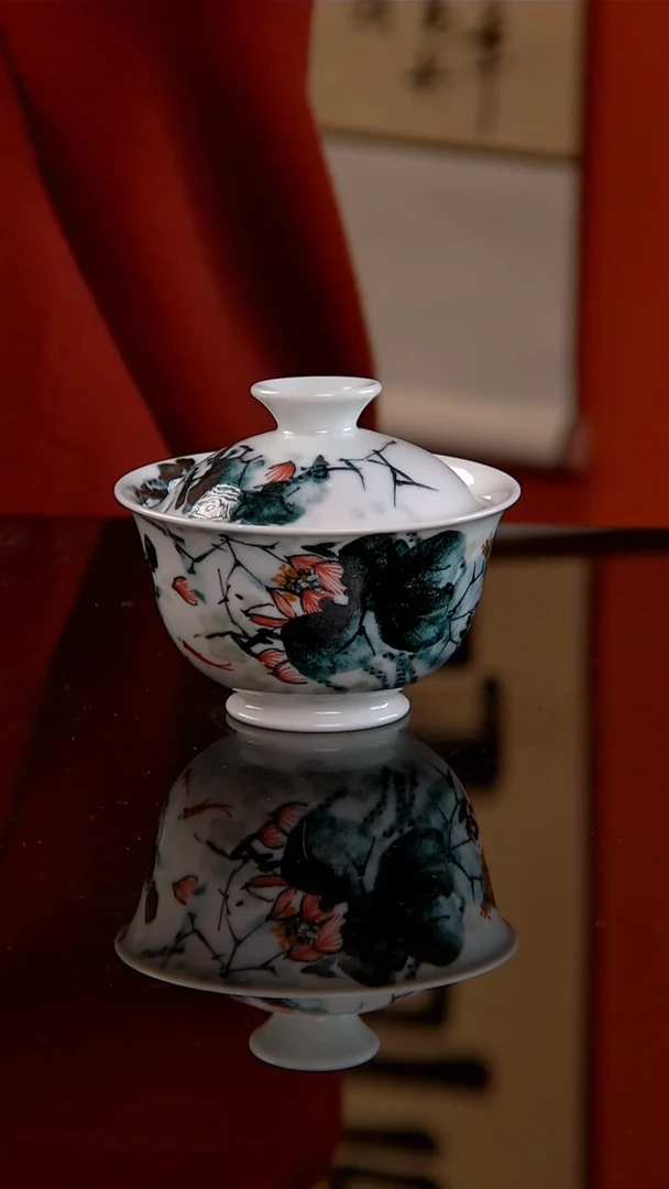 李华手绘釉中五彩和为贵盖碗