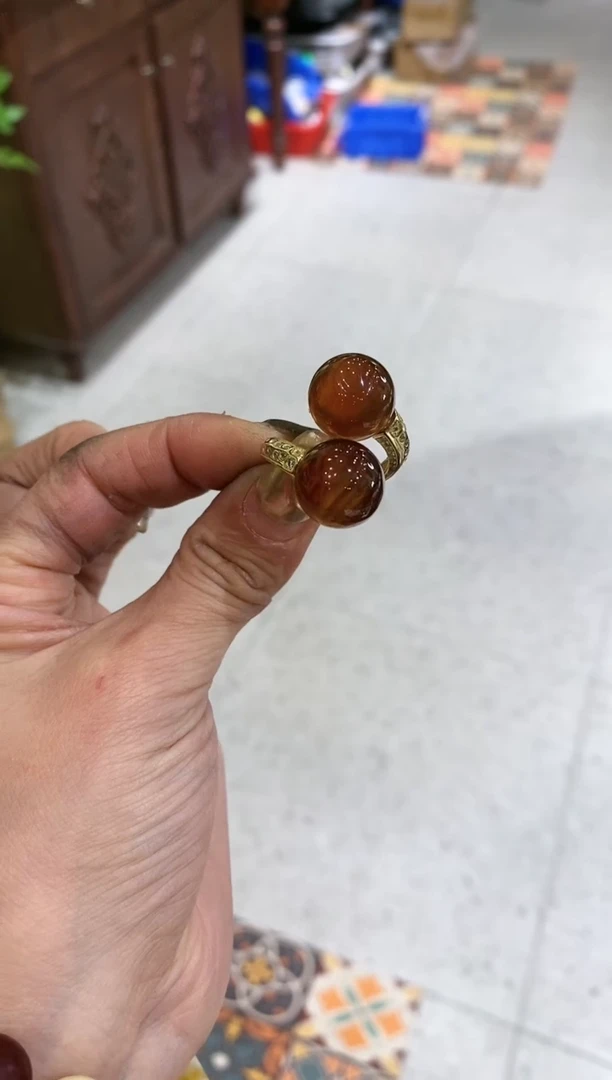 【闪购商品】琥珀戒指未镶嵌多人