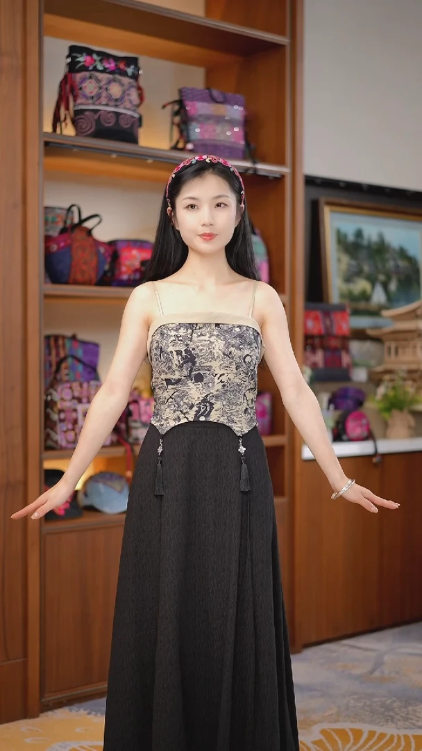 【闪购商品】刺绣黔东南苗族刺绣吊带A9093