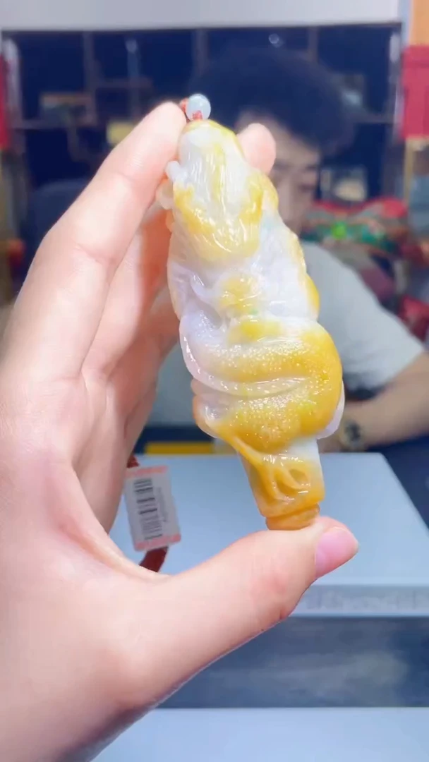 【闪购商品】翡翠吊坠(不含链)18K金镶嵌D61