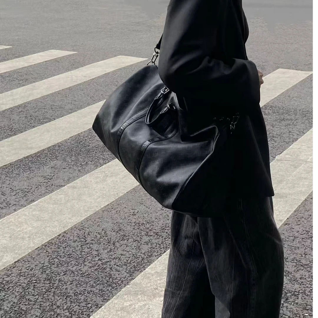 【顺丰包邮】Keepall45男士老花休闲双肩包旅行包