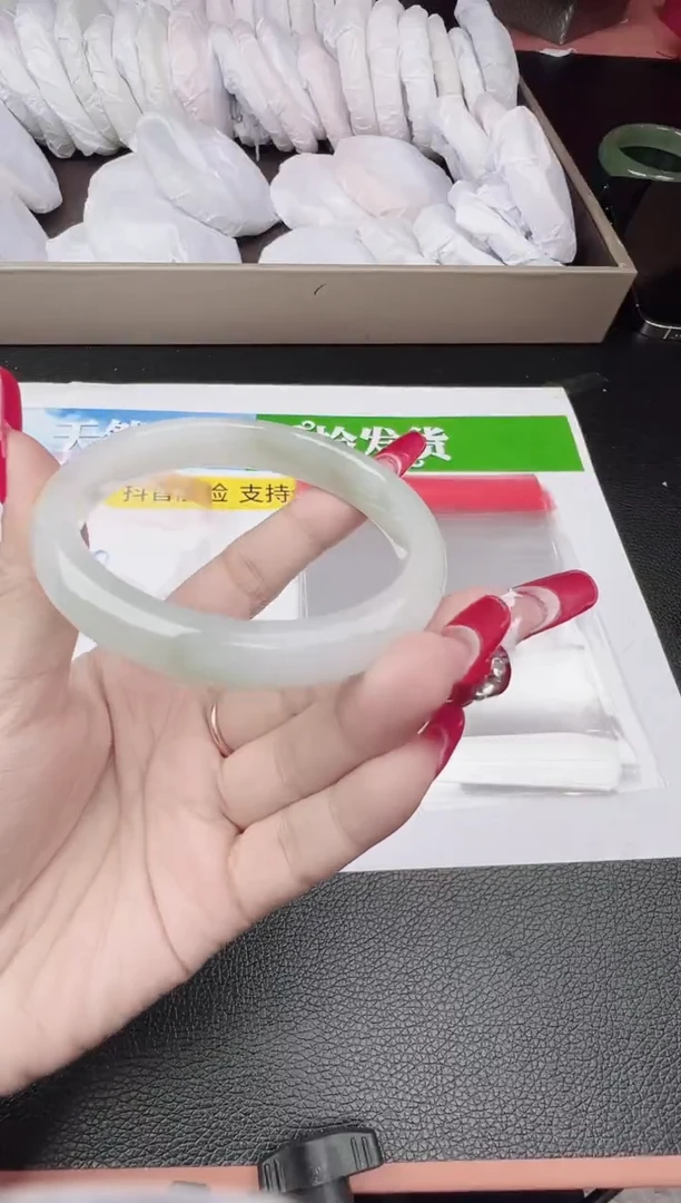 未镶嵌手镯石英质玉圈口56 57