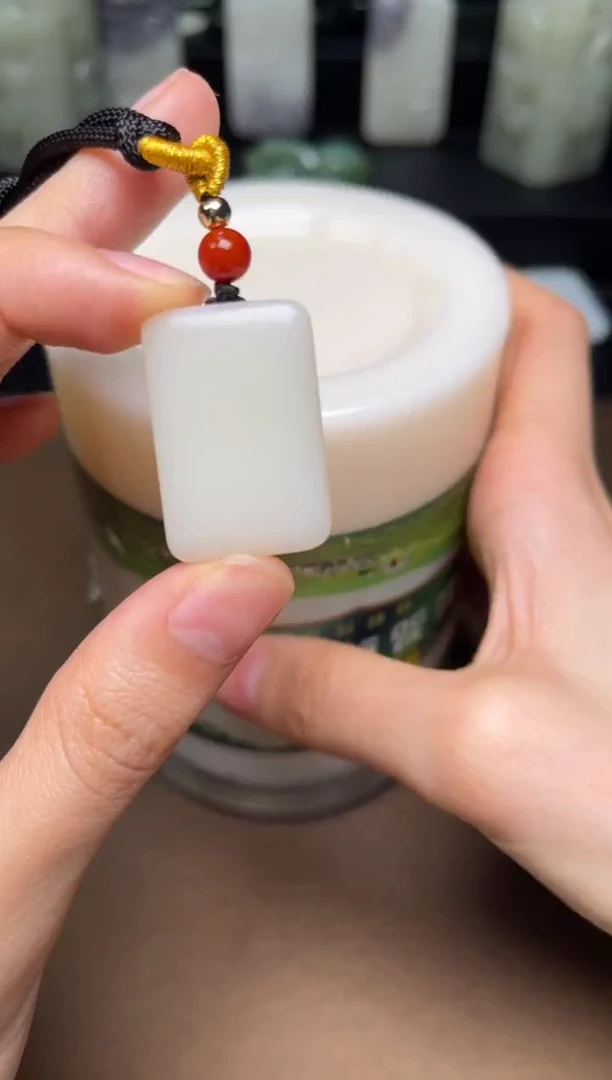 和田玉未镶嵌颈饰52