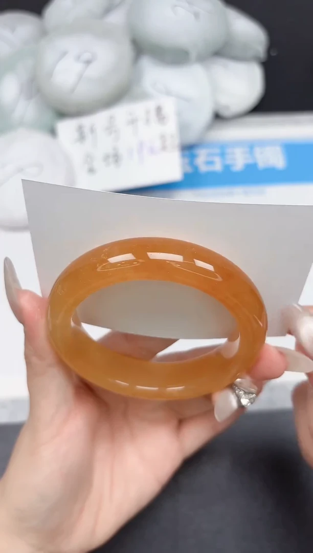 未镶嵌手镯石英质玉369-57-58